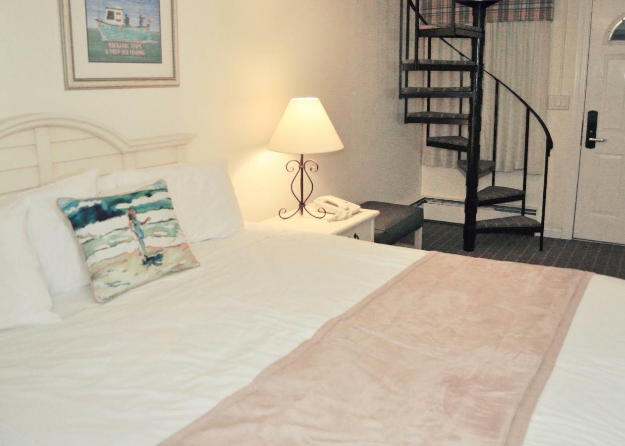 Cape Winds Resort Hyannis Exteriör bild
